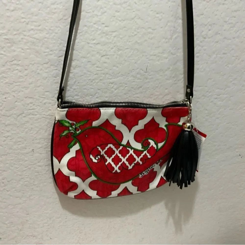 New Brighton Love Dove Pouch Bird Canvas Crossbody Red White Shoulder Bag Purse